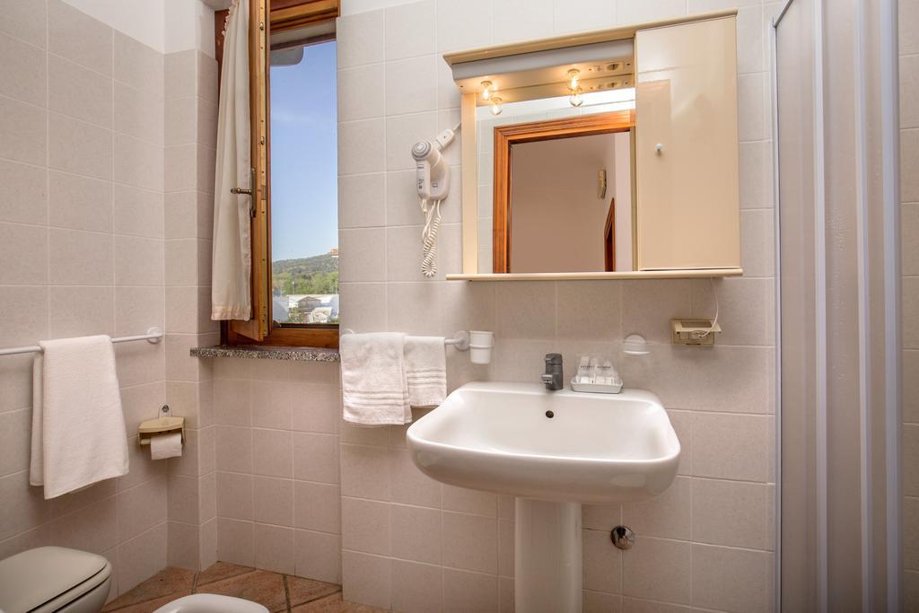 Tris Hotel Orbetello Kültér fotó
