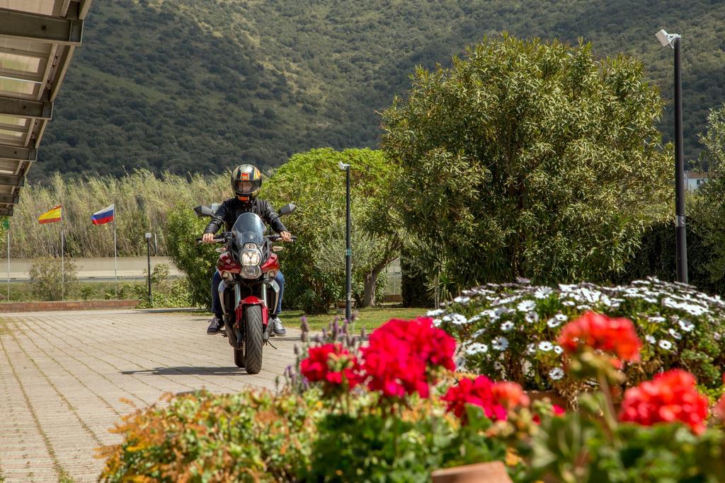 Tris Hotel Orbetello Kültér fotó
