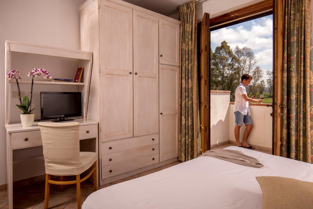 Tris Hotel Orbetello Kültér fotó